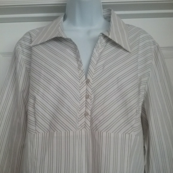 Nwt St John's bay size X-large women's blouse - Picture 2 of 4
